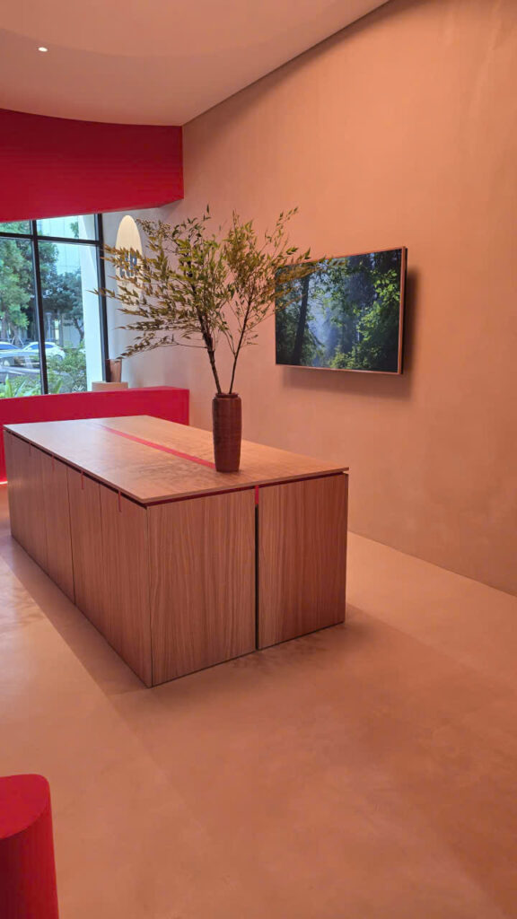Hiệu ứng Microcement đẹp nhất 2025 – Gợi ý phối màu nội thất hiện đại